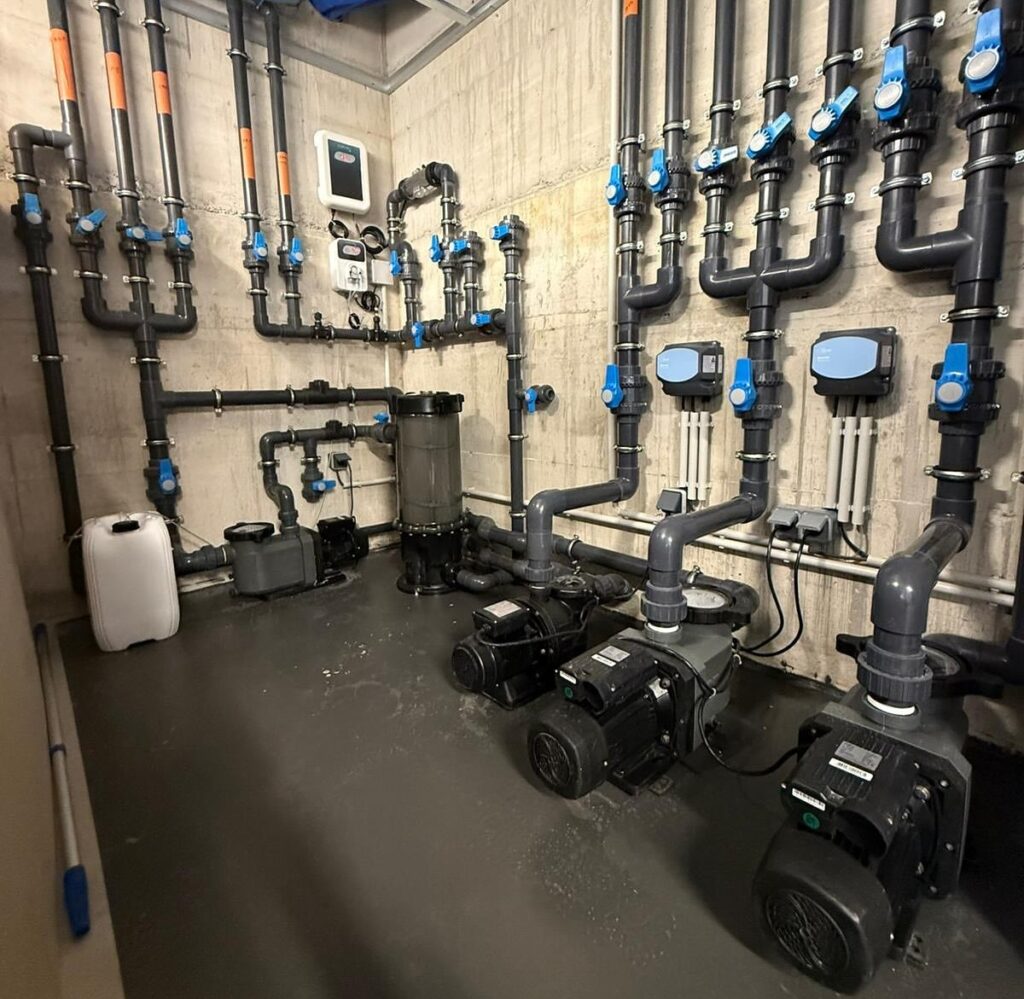 Maintenance et filtration piscine Fréjus - ATP Plomberie